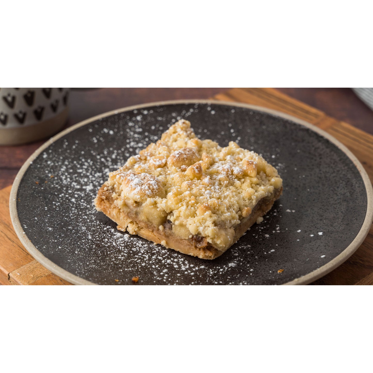 Apple and Sultana Crumble Slice