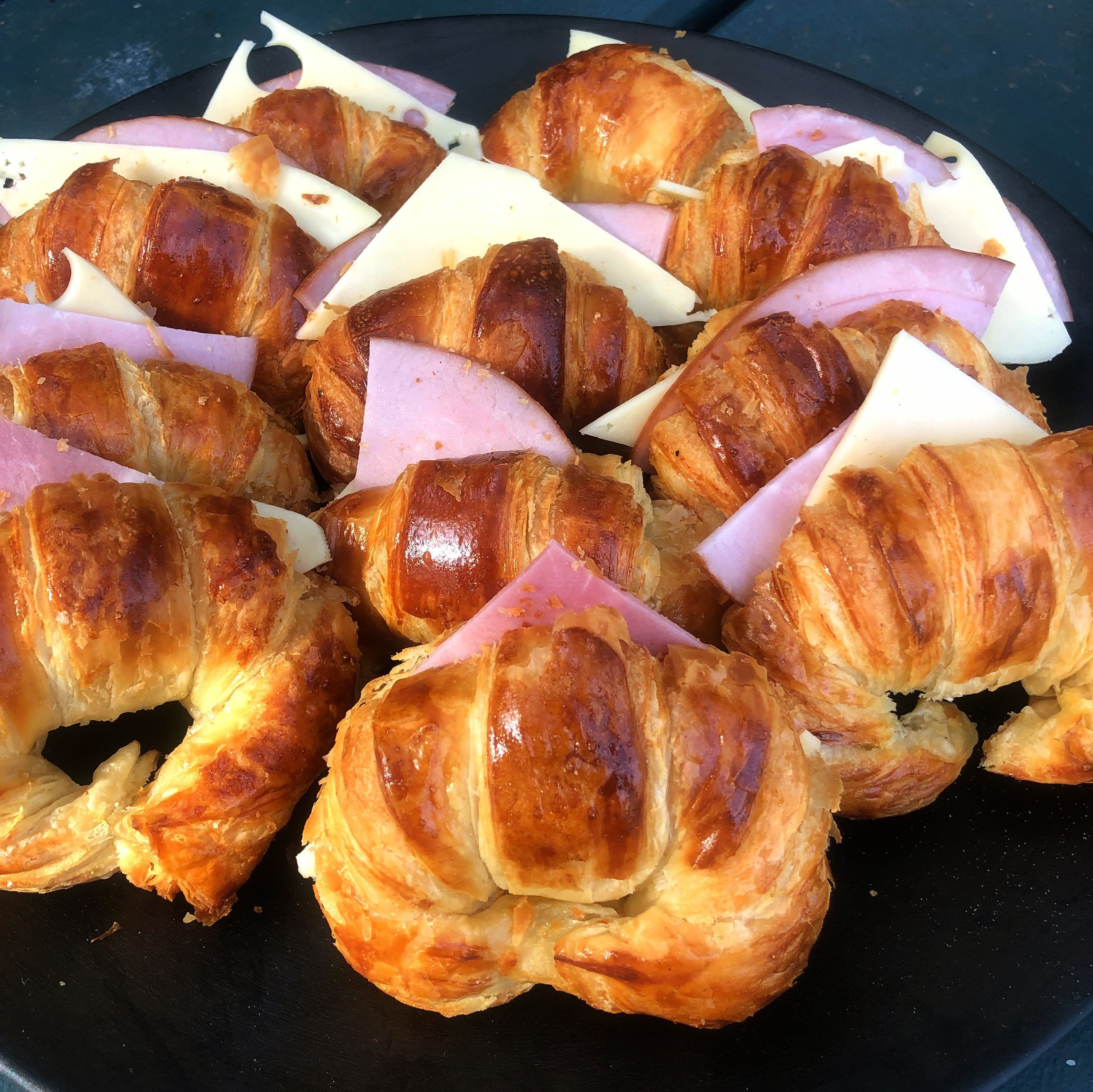 Mini Ham Mini Ham & Cheese Croissants – Catering | Arthur's Bakehouse - Arthurs ...